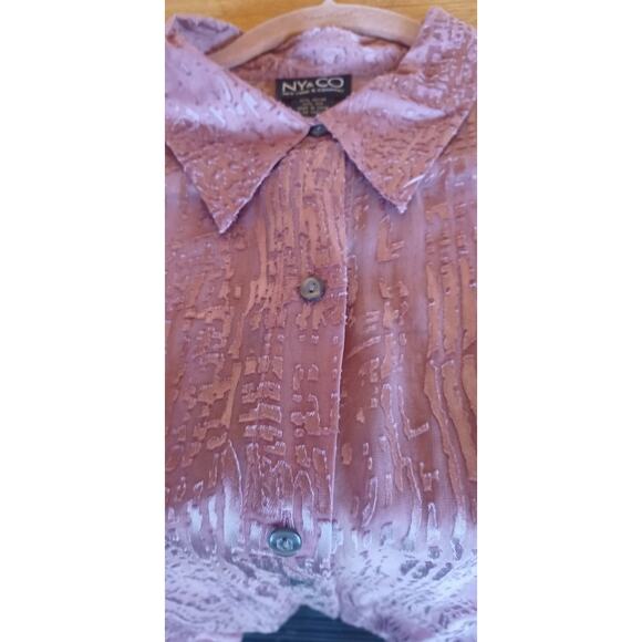 NY & CO Silk Burn Out Velvet Button Up Blouse Tunic Women's XL Pastel Pink Y2K - Picture 7 of 7